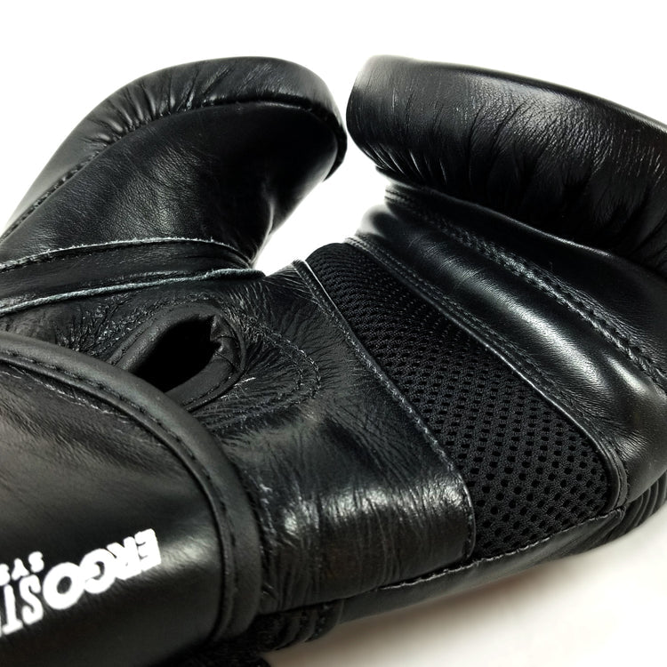 RB50 Bag Glove - Genuine Leather, Protection. Close Up View