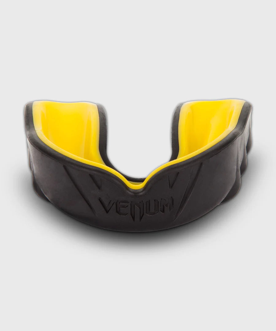 Venum Challenger Mouthguard: boxing equipment protection fit Yellow Top View