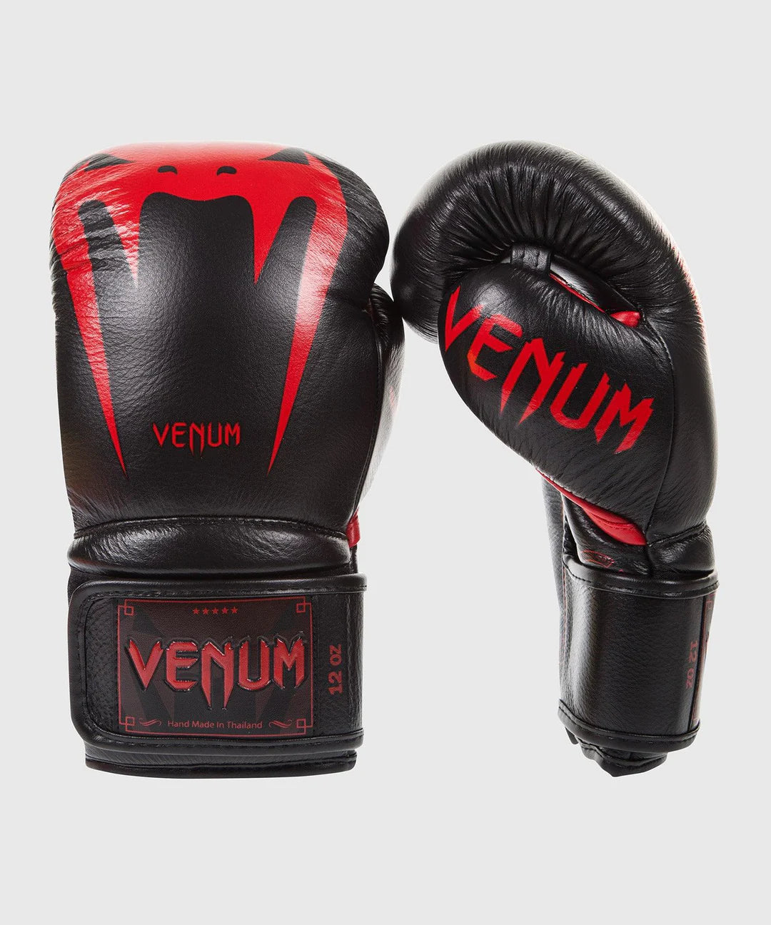 Alt text: Venum Giant 3.0 Boxing Gloves - Premium durability, ultimate protection. Red and Black