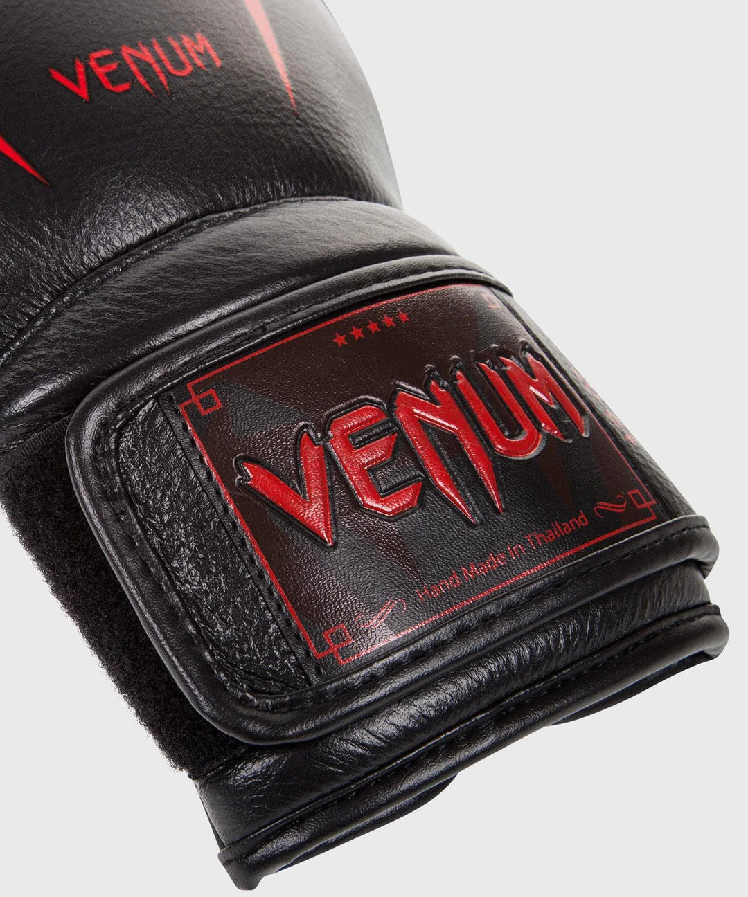 Venum giant cheap 3.0 boxing gloves